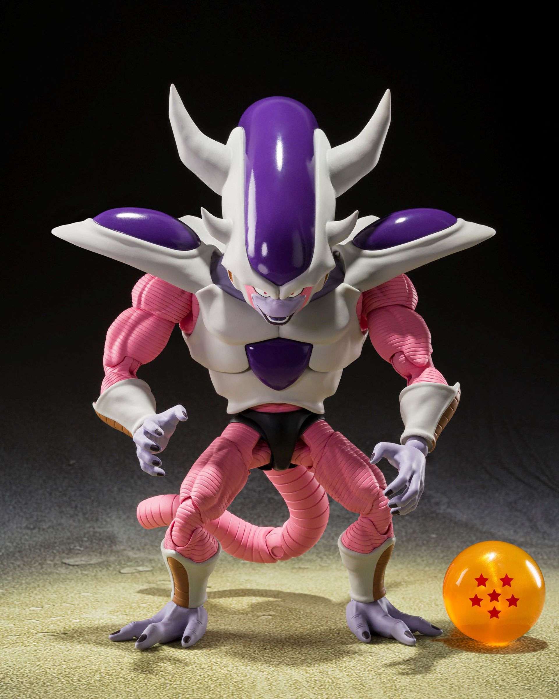 Dragon Ball Z S.H. Figuarts Action Figure Frieza Third Form 15 cm - Beyond the Figure: Collectibility and Value Proposition